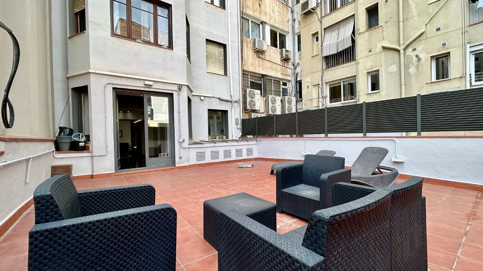 Apartment Tucson Suites II Barcelona Spain