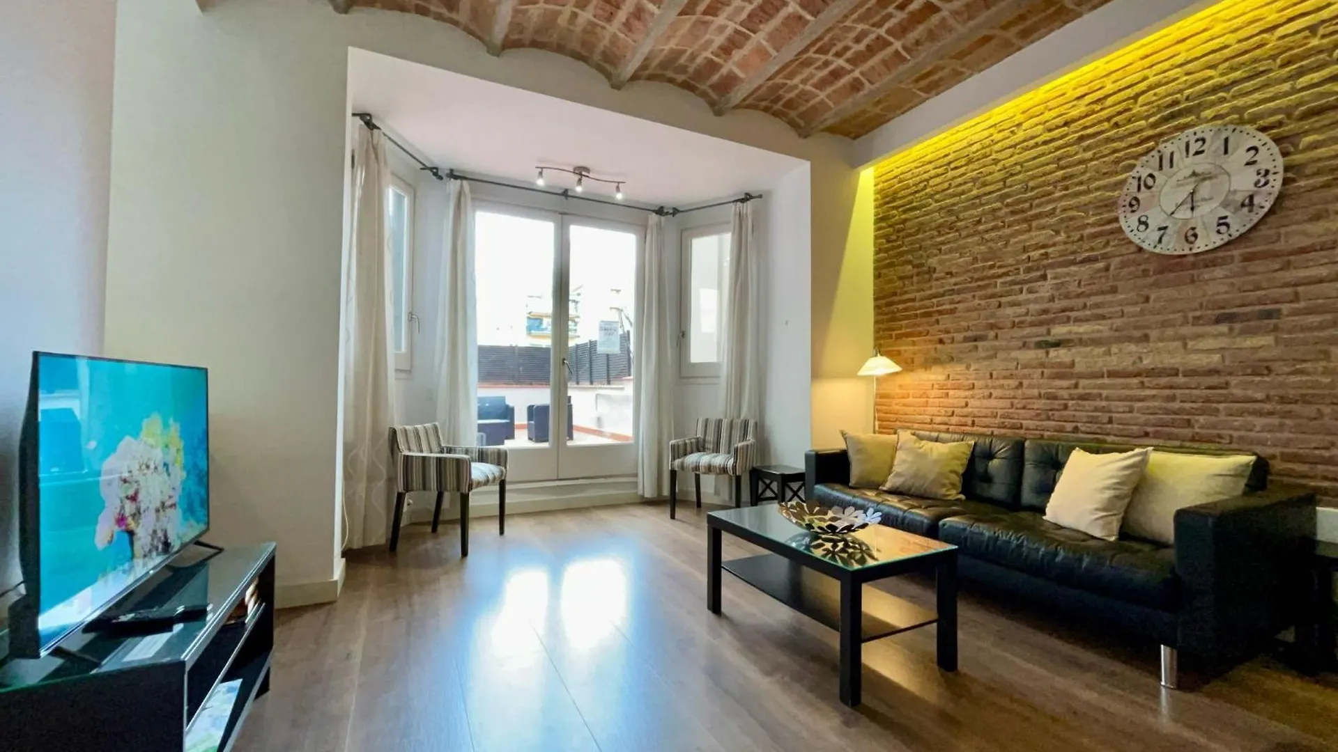 Tucson Suites II Barcelona Apartment