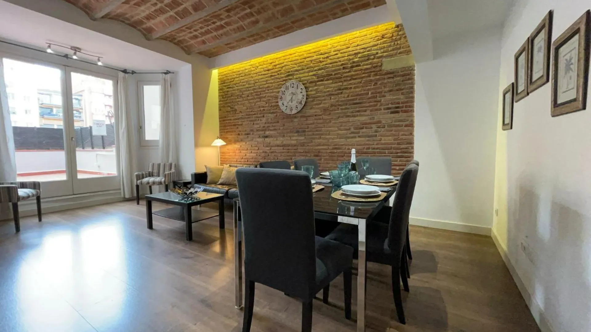 Tucson Suites II Barcelona