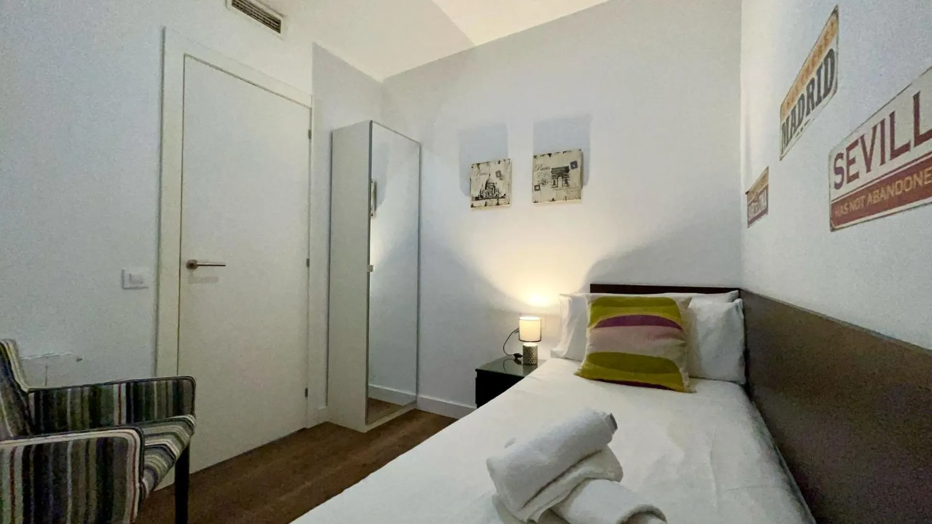 Apartment Tucson Suites II Barcelona