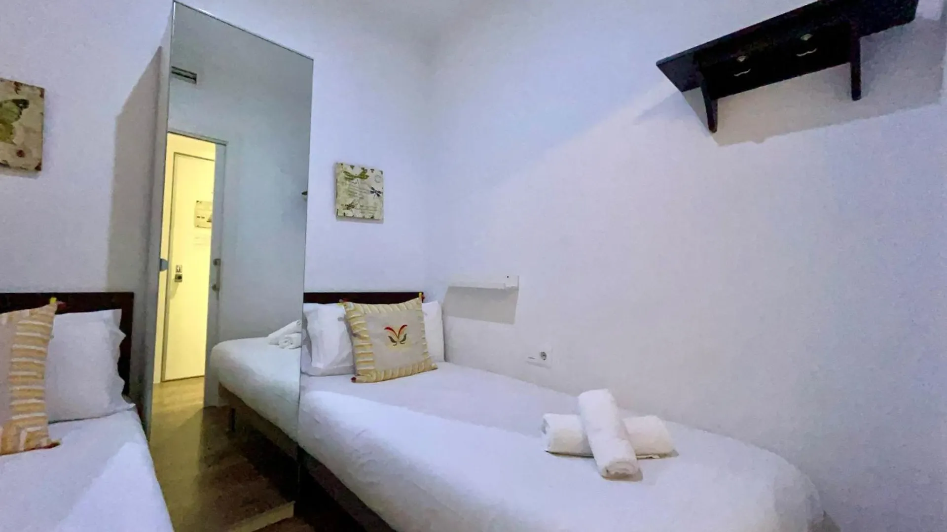 Tucson Suites II Barcelona Spain
