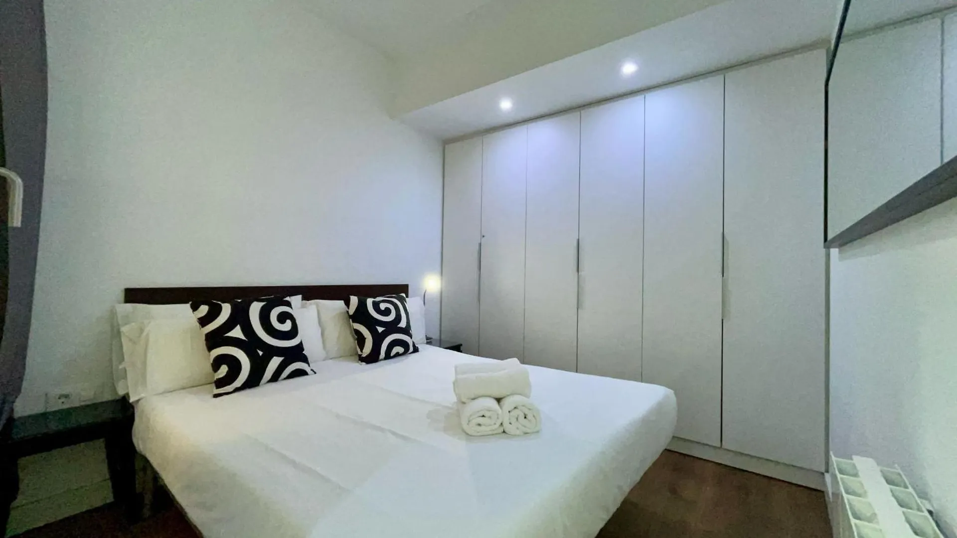 Tucson Suites II Barcelona