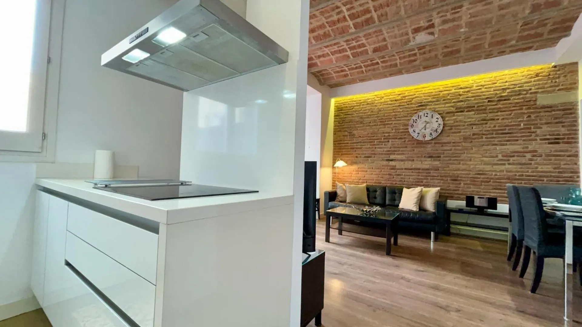 Tucson Suites II Barcelona 0*,  Spain