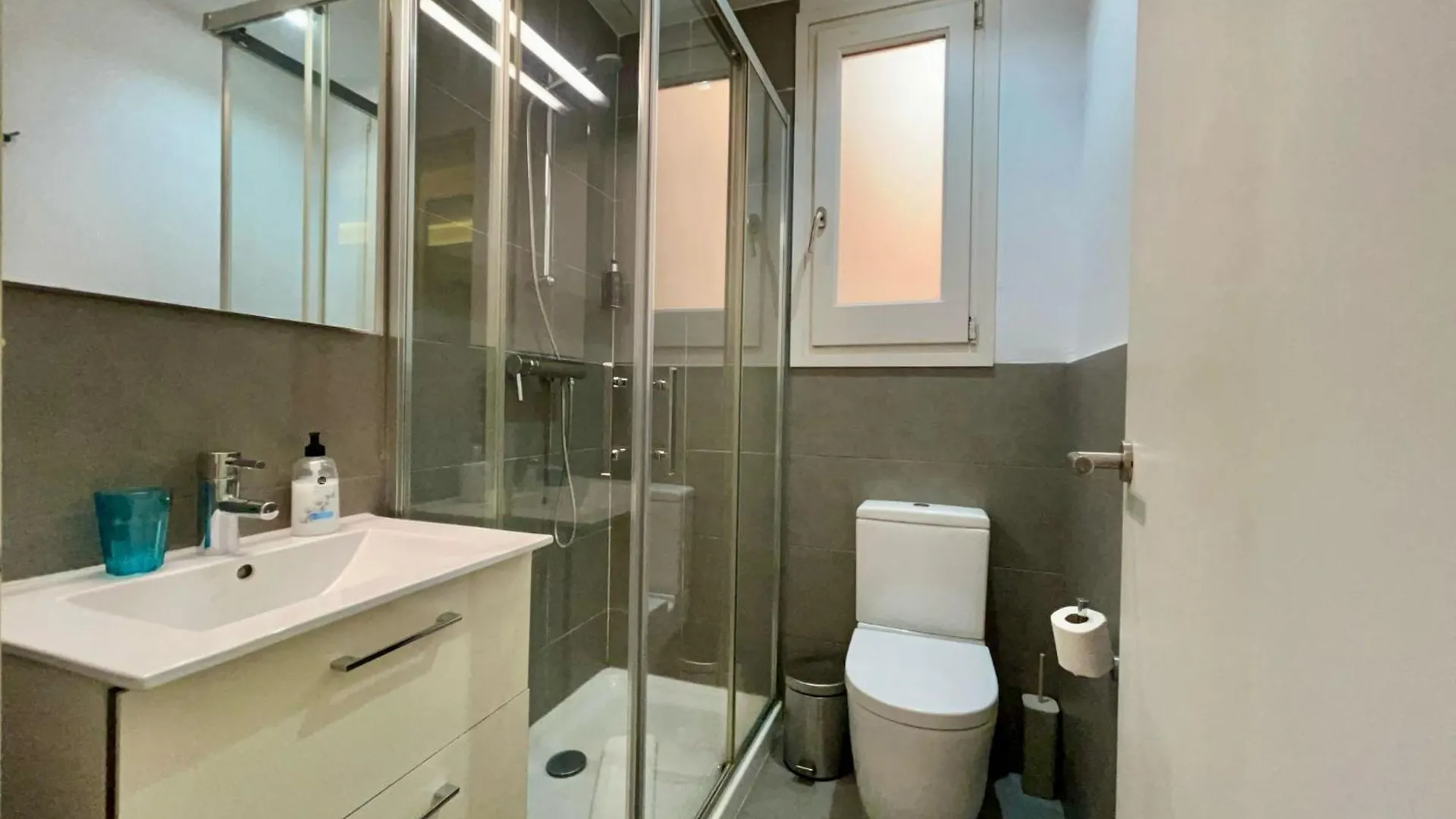 Tucson Suites II Barcelona Spain