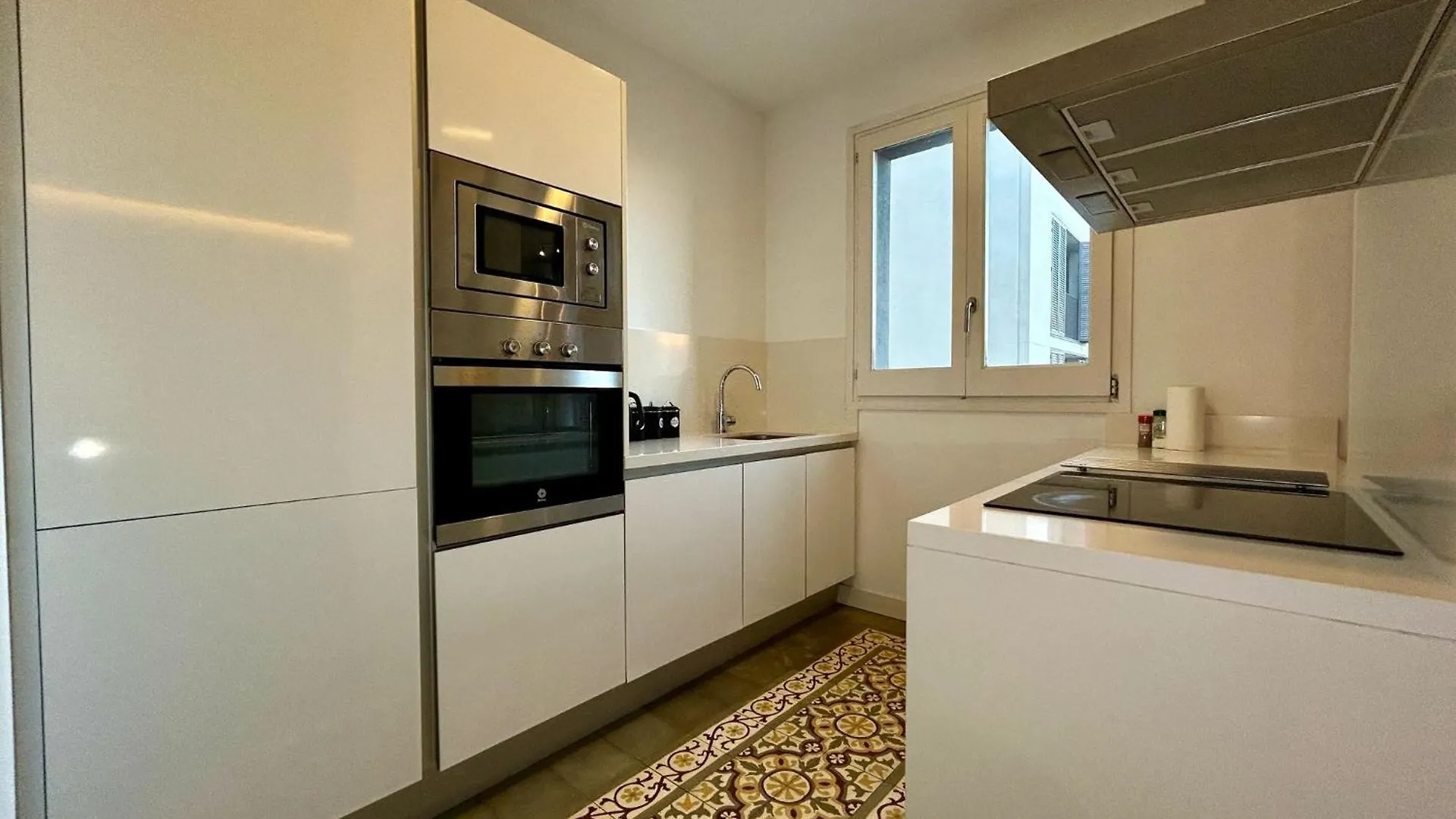 Tucson Suites II Barcelona