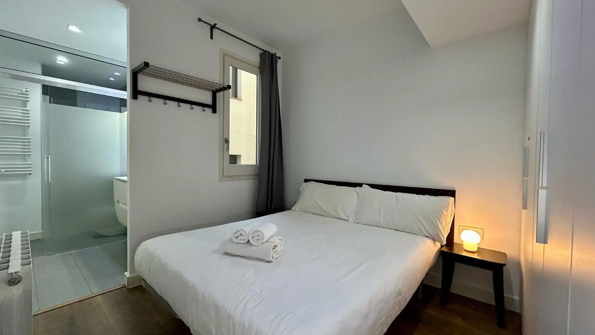 Tucson Suites II Barcelona Apartment